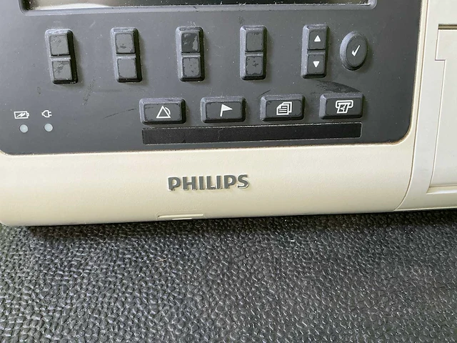 Philips xl 861290 defibrillator - afbeelding 7 van  12