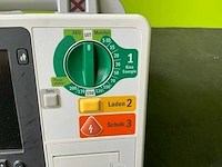 Philips xl 861290 defibrillator - afbeelding 6 van  12