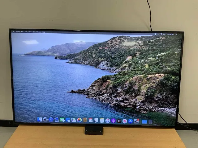 Phillips (55pus6101) 55", 3840x2160 (4k) lcd monitor - afbeelding 1 van  7