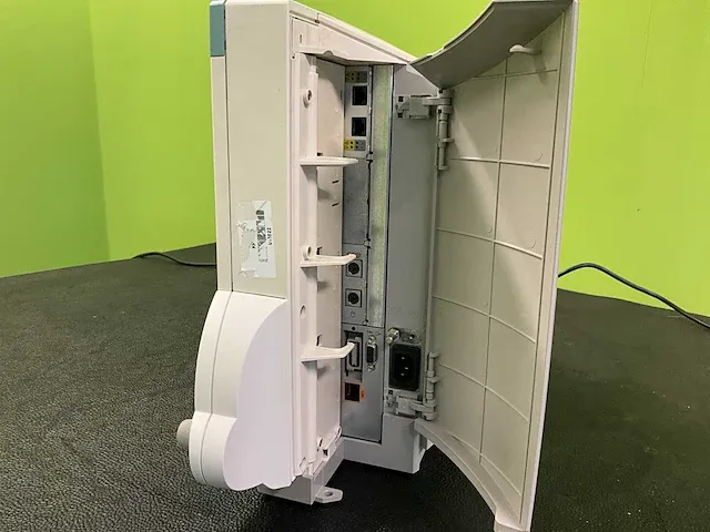 Phillips intellivue mp70 patiëntmonitor (5x) - afbeelding 7 van  13