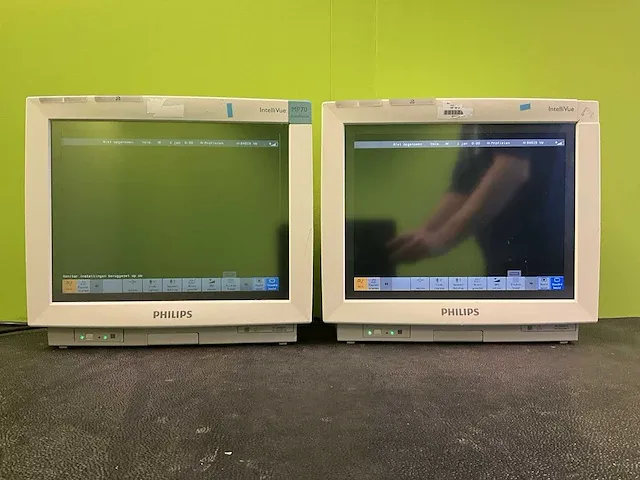 Phillips intellivue mp70 patiëntmonitor (5x) - afbeelding 8 van  12