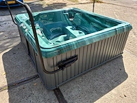 Phoenix spa 4 persoons amerikaans jacuzzi en buitenspa - afbeelding 9 van  24