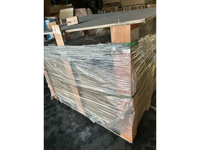 Phomi - floor / wall / facade tile original wood suez - afbeelding 4 van  6
