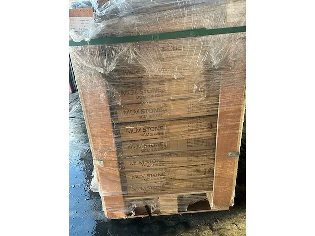 Phomi - floor / wall / facade tile rockface stone - afbeelding 6 van  7