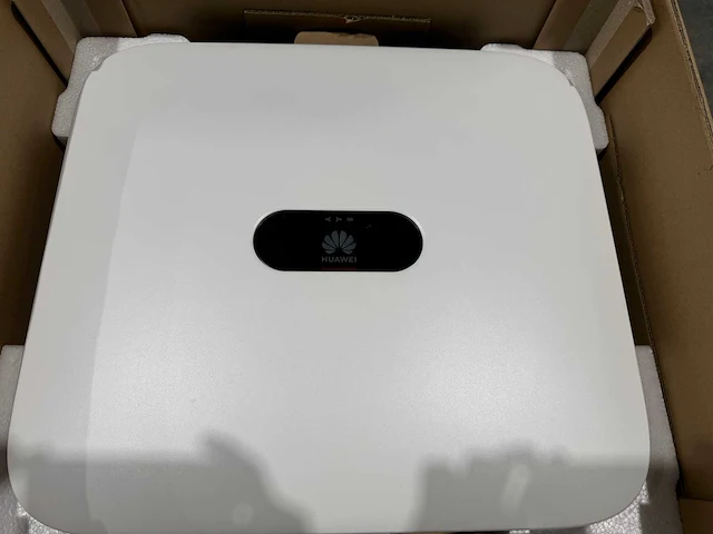 Phono solar - set van 12 zonnepanelen (380 wp) en 1 huawei 4.0k omvormer (3-fase) - afbeelding 6 van  8