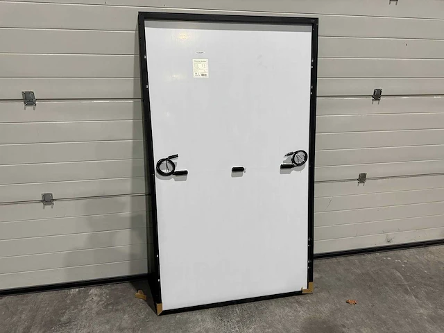 Phono solar - set van 20 zonnepanelen (370 wp) en 1 solax 8.0k omvormer (3-fase) - afbeelding 4 van  8