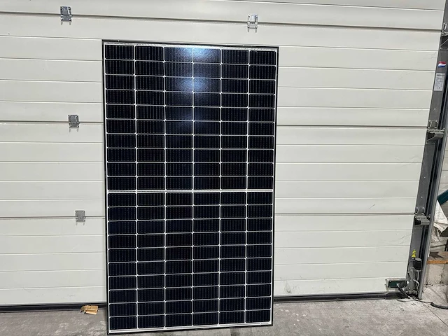 Phono solar - set van 6 zonnepanelen (380 wp) en 1 huawei 2.0k hybride omvormer (1-fase) - afbeelding 3 van  8