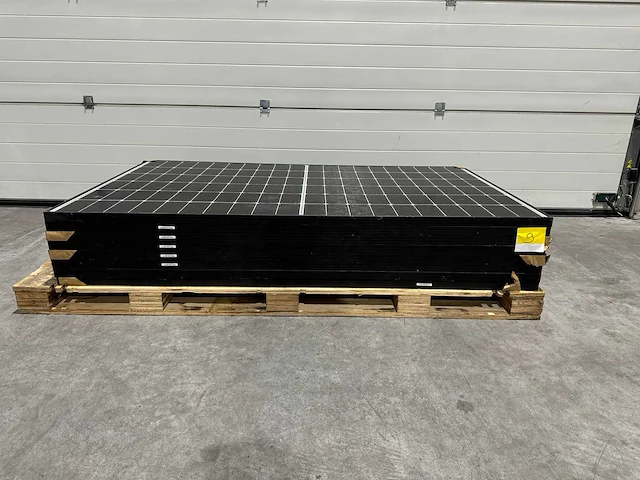 Phono solar - set van 8 zonnepanelen (380 wp) en 1 sma 3.0k omvormer (1-fase) - afbeelding 2 van  8