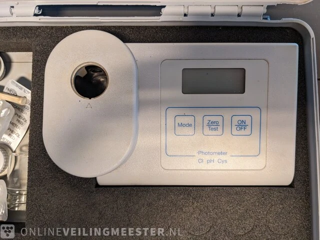 Photometer/watertester lovibond - afbeelding 2 van  4