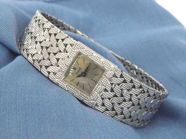 Piaget - piaget vintage horloge van 18 karaats goud - afbeelding 1 van  8