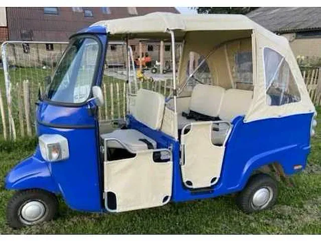 Piaggio - ape calessino 200 - triporteur - afbeelding 2 van  5