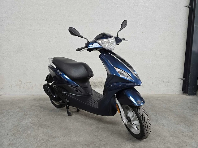 Piaggio - bromscooter - fly 4t - 45km uitvoering dgv59d - afbeelding 4 van  7