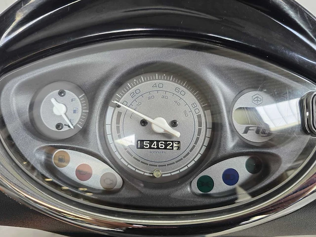 Piaggio - bromscooter - fly 4t - 45km uitvoering dgv59d - afbeelding 7 van  7