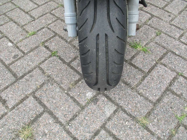 Piaggio - bromscooter - fly 4t tempi - scooter - afbeelding 6 van  11