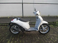 Piaggio - bromscooter - liberty 4 tempi 4takt - scooter - afbeelding 8 van  11