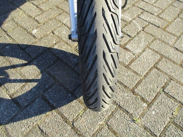 Piaggio - bromscooter - liberty 4takt tempi - scooter - afbeelding 6 van  11