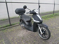 Piaggio - bromscooter - liberty s sport injectie - scooter - afbeelding 7 van  11