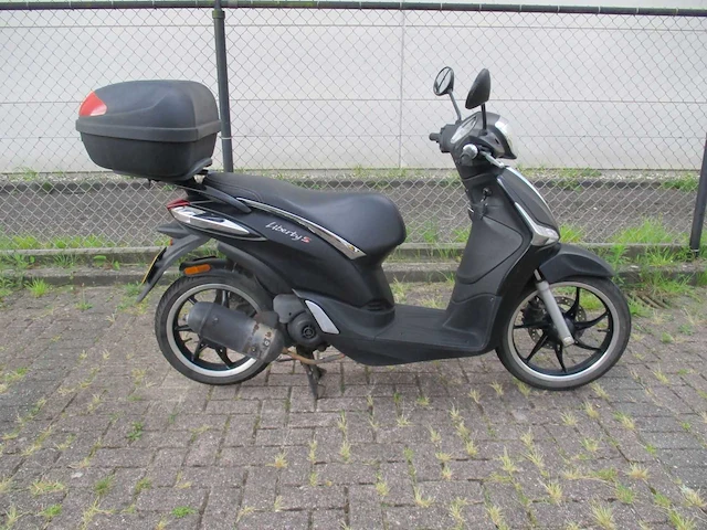 Piaggio - bromscooter - liberty s sport injectie - scooter - afbeelding 8 van  11