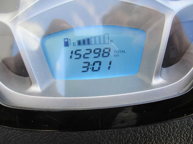 Piaggio - bromscooter - liberty sport s injectie - scooter - afbeelding 7 van  15