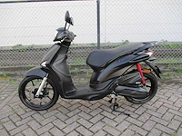 Piaggio - bromscooter - liberty sport s injectie - scooter - afbeelding 1 van  15