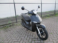 Piaggio - bromscooter - liberty sport s injectie - scooter - afbeelding 13 van  15