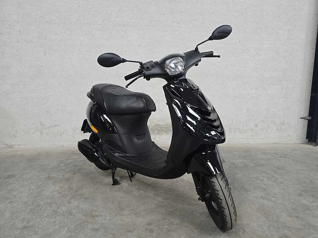 Piaggio - bromscooter - zip - 4t 45km uitvoering dzx47d - afbeelding 4 van  7