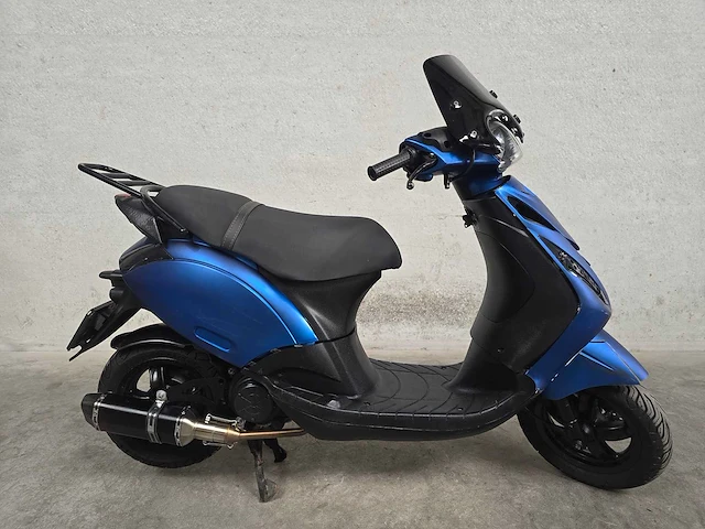 Piaggio - bromscooter - zip - 4t 45km uitvoering fdz66z - afbeelding 2 van  8