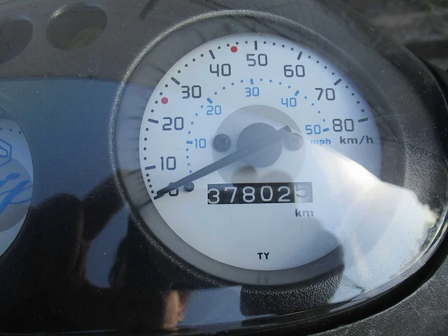 Piaggio - bromscooter - zip - scooter - afbeelding 11 van  11