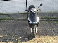 Piaggio - bromscooter - zip - scooter - afbeelding 3 van  11