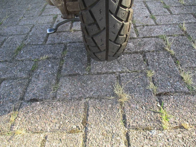 Piaggio - bromscooter - zip - scooter - afbeelding 9 van  11