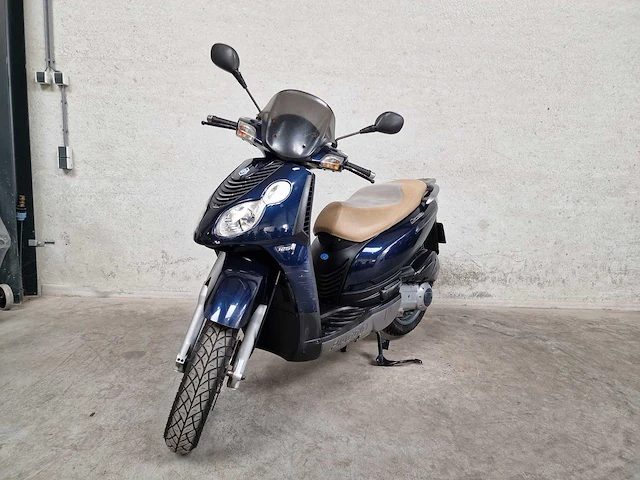 Piaggio - carnaby - 125cc - 4t motorscooter 01mnrf - afbeelding 3 van  8
