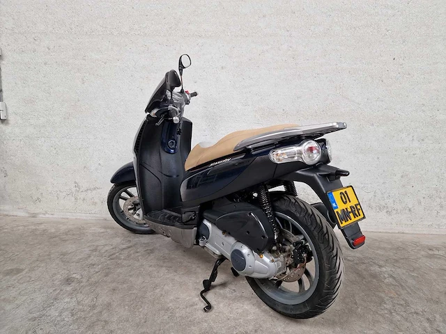 Piaggio - carnaby - 125cc - 4t motorscooter 01mnrf - afbeelding 6 van  8