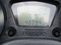 Piaggio - driewieler motorscooter - 300 mp3 hpe sport - motorfiets - afbeelding 3 van  11