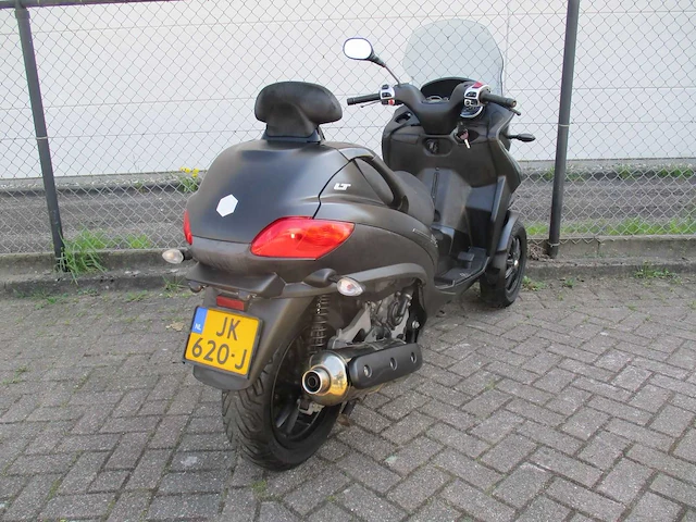 Piaggio - driewieler motorscooter - 400 ie lt mp3 - motorfiets - afbeelding 3 van  15