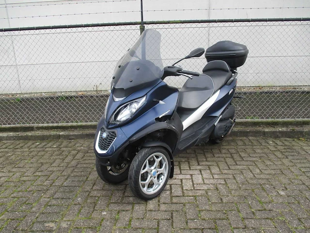 Piaggio - driewieler motorscooter - mp3 500 hpe abs/asr - motorfiets - afbeelding 5 van  12