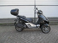 Piaggio - driewieler motorscooter - yourban lt 300 ie - motorfiets - afbeelding 14 van  15