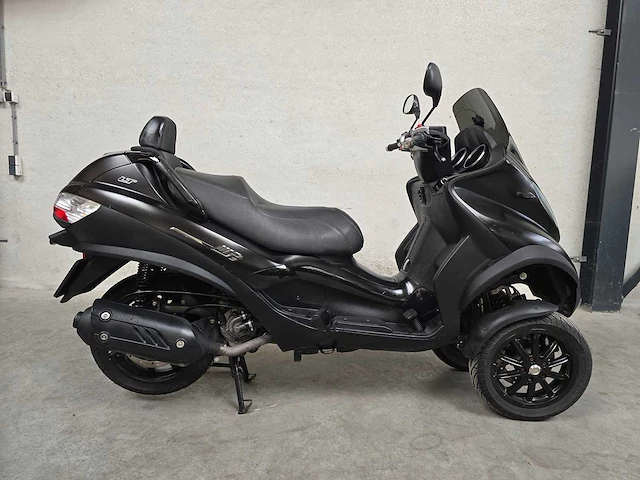 Piaggio - mp3 - 250 lt - 4t (autorijbewijs) h186nt - afbeelding 2 van  7