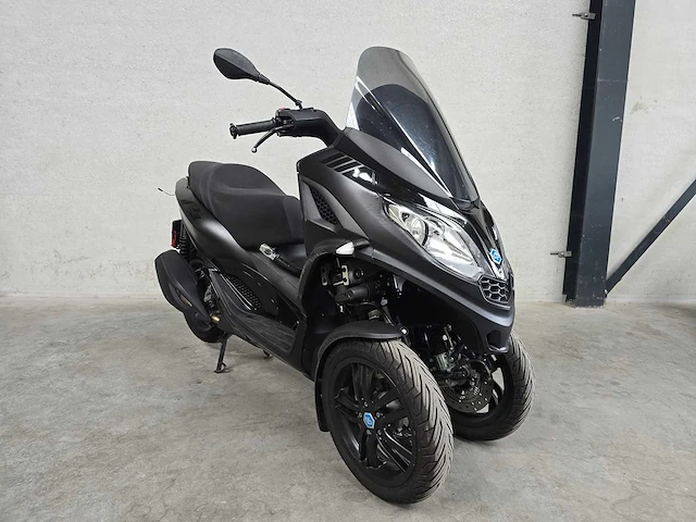 Piaggio - scooter - 300 mp3 hpe - 4t 300cc z634lx - afbeelding 8 van  11