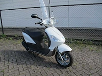 Piaggio - snorscooter - fly 4t - scooter - afbeelding 6 van  10