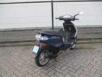 Piaggio - snorscooter - fly 4t - scooter - afbeelding 9 van  11