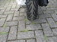 Piaggio - snorscooter - new fly 4t - scooter - afbeelding 11 van  11
