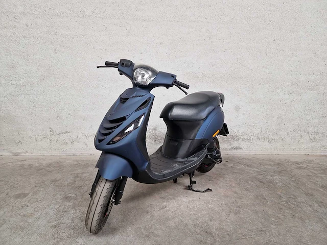 Piaggio - snorscooter - zip 2t - 25km uitvoering dn913s - afbeelding 3 van  7
