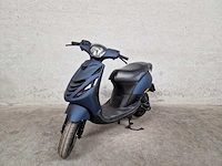 Piaggio - snorscooter - zip 2t - 25km uitvoering dn913s - afbeelding 3 van  7
