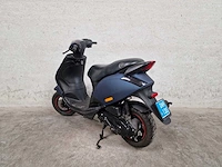 Piaggio - snorscooter - zip 2t - 25km uitvoering dn913s - afbeelding 6 van  7