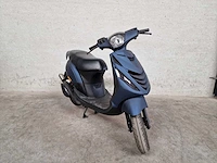 Piaggio - snorscooter - zip 2t - 25km uitvoering dn913s - afbeelding 4 van  7