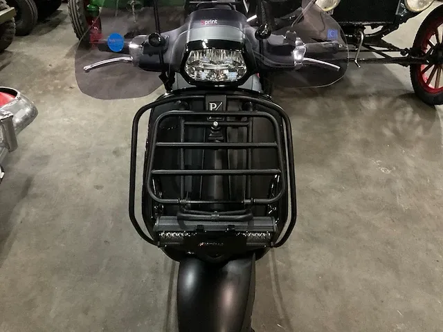 Piaggio - vespa sprint - scooter - afbeelding 7 van  19