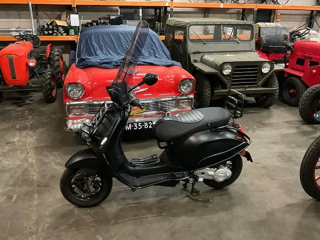 Piaggio - vespa sprint - scooter - afbeelding 12 van  19