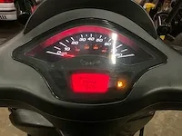 Piaggio - vespa sprint - scooter - afbeelding 18 van  19