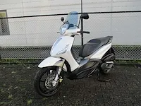 Piaggio beverly - motorscooter - 350 sport touring abs/asr - motorfiets - afbeelding 4 van  11