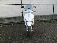 Piaggio beverly - motorscooter - 350 sport touring abs/asr - motorfiets - afbeelding 5 van  11